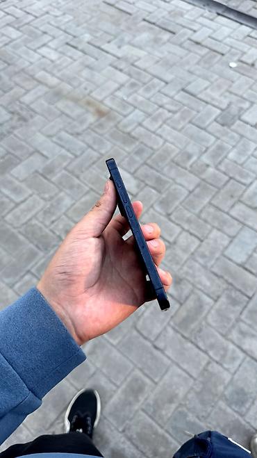 Apple iPhone: IPhone 15 Pro, Б/у, 256 ГБ, 81 % — 9