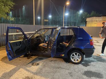 Volkswagen: Volkswagen ID.3: 1994 г., 1.6 л, Механика, Бензиновая, Седан — 7