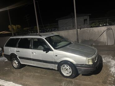 срочно срочно продам машину: Volkswagen Passat: 1989 г., 1.8 л, Бензин