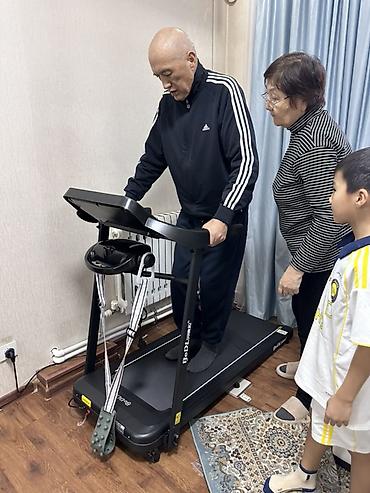 Беговые дорожки: Беговая дорожка для всей семьи Fit House 🔋Мощность 3.5 л/с ⚡️ — 9