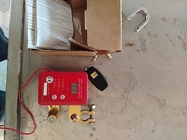 avtomobil diski: Ağıllı Avtomobil Akumulatoru Ayırıcı (Smart Car Battery Disconnect — 1