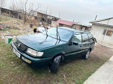 Volkswagen: Volkswagen Passat Variant: 1994 г., 2 л, Механика, Бензин, Универсал — 10