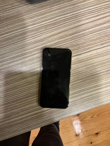 Apple iPhone: IPhone 13 Pro, 256 GB, Qızılı, Simsiz şarj, Face ID — 21