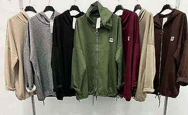 ralph: Duks jakne
Cena 2600
Uni vel.
V20 — 6