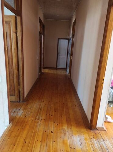 Həyət evləri və villaların satışı: 4 otaqlı, 95 kv. m, Orta təmir — 4