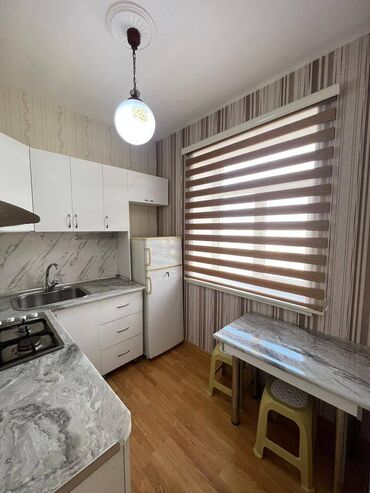 Uzunmüddətli kirayə mənzillər: Şəhərin prestij yerində yerləşir. Koroğlu Rəhimiv küçəsi ilə qalxanda — 2