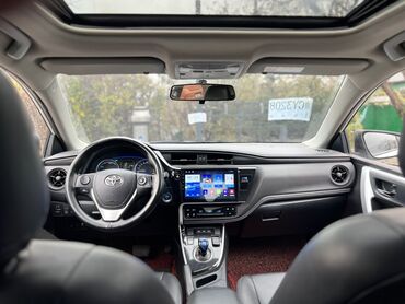 Toyota: Toyota Corolla: 2019 г., 1.8 л, Вариатор, Гибрид, Седан — 11