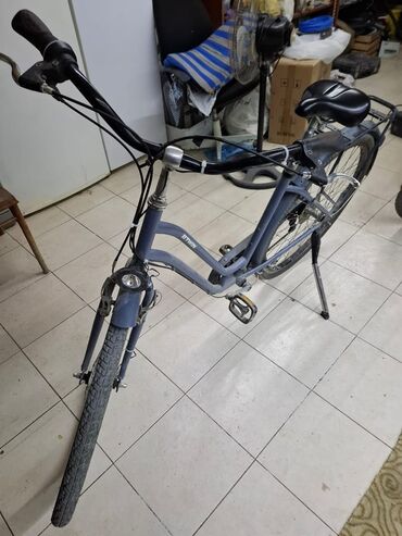 Elektrik velosipedlər: Şəhər velosipedi – rahat sürüş üçün B-twin elops 120 low frame -