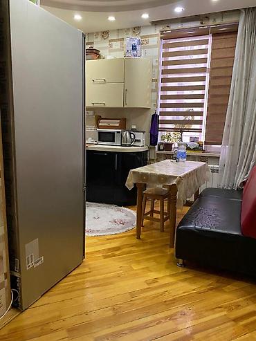 Mənzillər: 3 otaqlı, Yeni tikili, 90 kv. m — 10