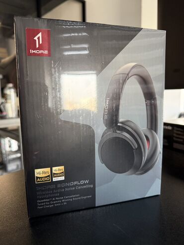 1 наушник: Полноразмерные, 1More, Новый, Беспроводные (Bluetooth), Классические