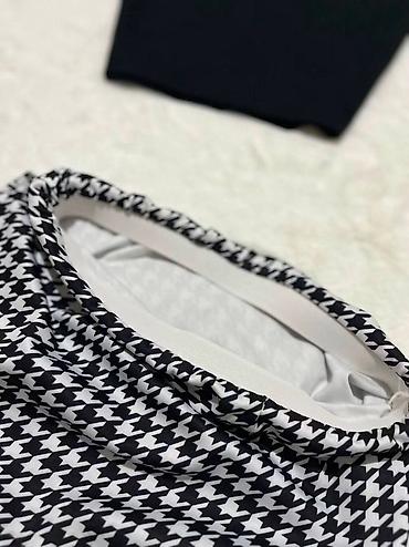 Two-piece ski suits: Ženski dvodelni komplet – crni top na tanke bretele + uska suknja sa — 3