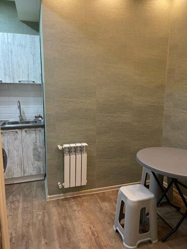 Uzunmüddətli kirayə mənzillər: Xətai Rayonu, Həzi Aslanov metrosunun yanında. 16 mərtəbəli binanın — 6