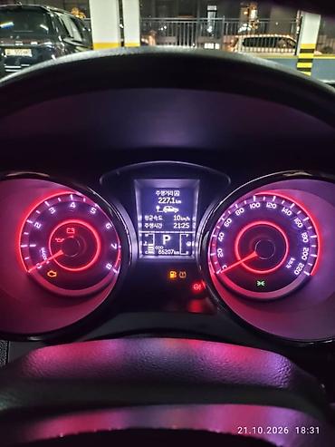 byd e2 2023: Ssangyong Tivoli: 2018 г., 1.6 л, Автомат, Бензин, Кроссовер — 10