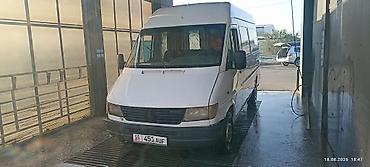 sprinter 2 2: Фургон Mercedes-Benz Sprinter первого поколения, длинная база, высокий — 1