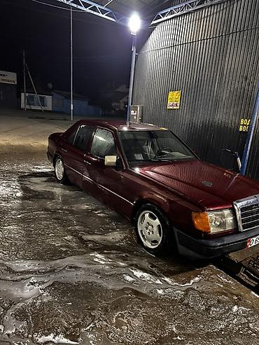 Продажа авто: Mercedes-Benz W124: 1992 г., 2 л, Механика, Газ, Седан — 3