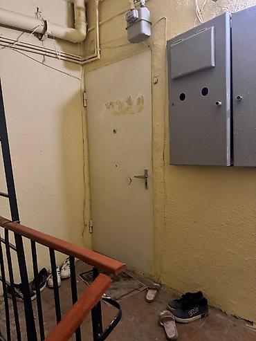 Mənzillər: Suraxanı rayonu, Yeni Günəşli qəsəbəsi, AB massivində köhnə tikili 9 — 9