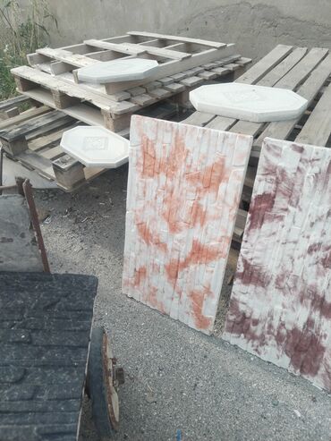 Beton plitələr: Eziz müşderiler daşlar öz seximde hazırlanır özümüzde yere döşüyürüy -da lalafo.az — 19 Beton plitələr: Eziz müşderiler daşlar öz seximde hazırlanır özümüzde yere döşüyürüy — 19