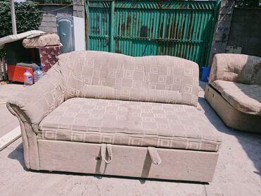 купить бу диван кривой рог: Продаю диван,за символическую сумму, в удовлетворительном
