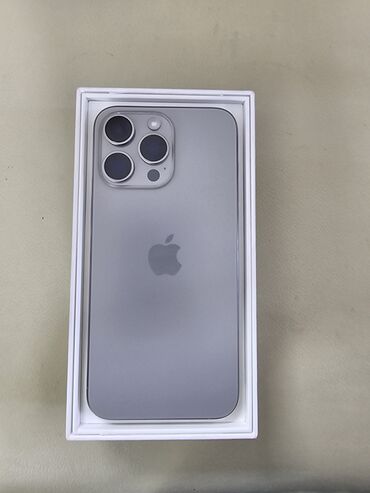 айфон хс макс бу: IPhone 15 Pro Max, Колдонулган, 256 ГБ, Natural Titanium, Коргоочу айнек, Куту, 90 %