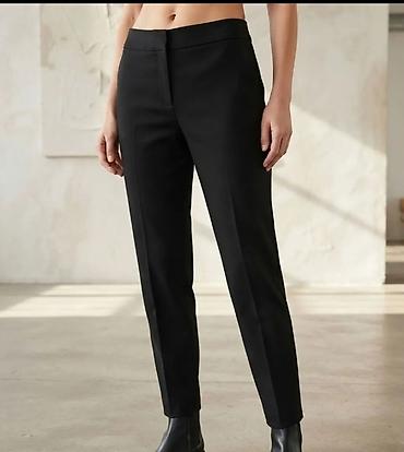 Elegantne ženske pantalone – klasična crna boja - Kroj: ravne na lalafo.rs Elegantne ženske pantalone – klasična crna boja - Kroj: ravne