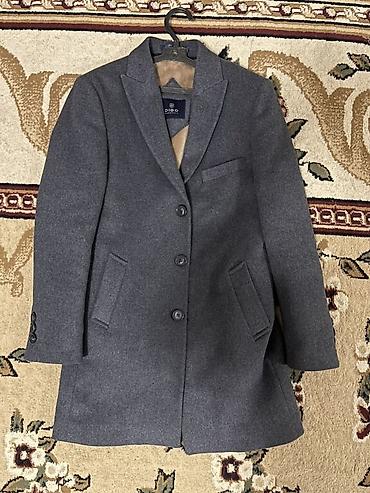 плащ весенний: Продаю пальто от Digo men’s wear,состояние новое 10/10,продаю изза — 1