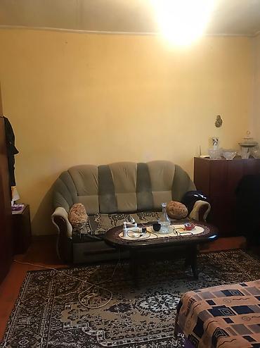 Həyət evləri və villalar: M.Ə. Rəsulzadə qəs. 3 otaqlı, 70 kv. m, Təmirsiz — 9