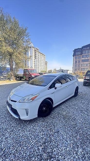 Toyota: Toyota Prius: 2012 г., 1.8 л, Вариатор, Гибрид, Хэтчбэк — 2