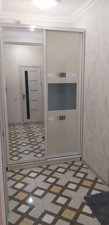 Uzunmüddətli kirayə mənzillər: Masasirda masazir yasayis kompleksində 12 mərtəbəli binanin 11-ci — 10