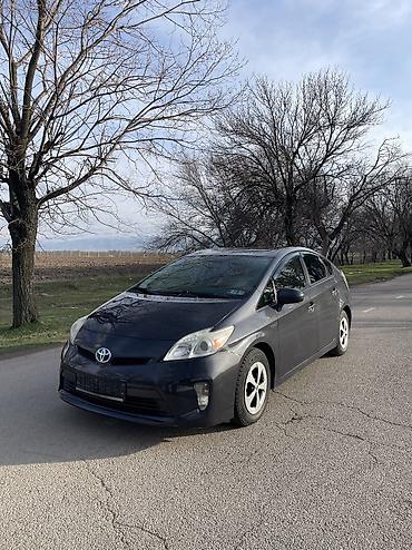 Toyota: Toyota Prius: 2013 г., 1.8 л, Вариатор, Гибрид, Хэтчбэк — 2