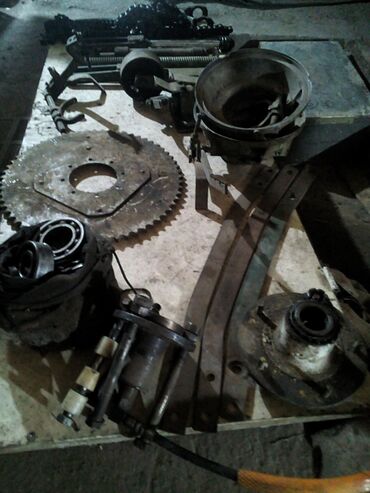 Другие автозапчасти: , вариатора нет, нет нет,что на фото других запчастей нет есть — 10