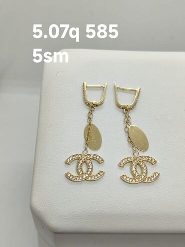 Zərgərlik dəstləri: Dəstə daxildir: Sırğa, Sarı qızıl, 585 Əyar -da lalafo.az — 50 Zərgərlik dəstləri: Dəstə daxildir: Sırğa, Sarı qızıl, 585 Əyar — 50