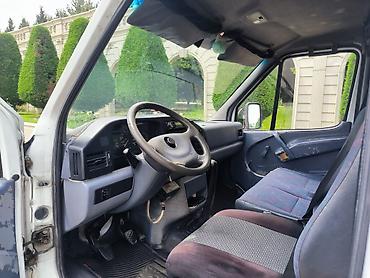 1999 ford transit: Mercedes-Benz Sprinter: 2.9 l | 1999 il — 5