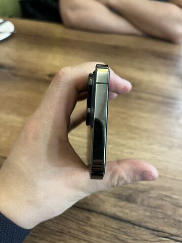 Apple iPhone: IPhone 13 Pro, Б/у, 128 ГБ, Черный, Защитное стекло, Чехол, Коробка, 83 % — 5