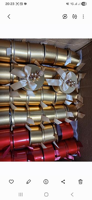 новогодний бокс: Подарочные круглые металлические коробочки - Материал: металл — 7