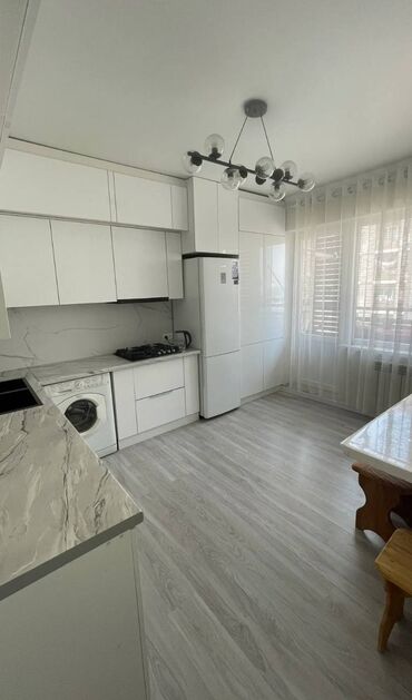 Продажа квартир: 3 комнаты, 90 м², 108 серия, 6 этаж, Евроремонт