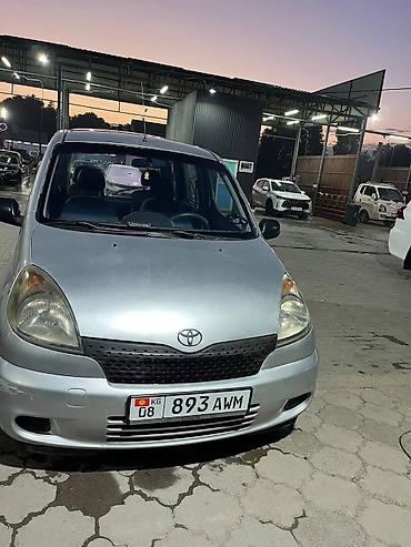 coroll: Toyota Yaris Verso: 2000 г., 1.5 л, Бензин, Минивэн — 3