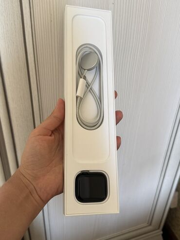 apple watch series 5 цена: Apple Watch 7 41 мм(алюминевый корпус) с белым силиконовым ремешком