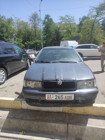авто шкода: Skoda Octavia: 1998 г., 1.6 л, Механика, Бензин, Седан