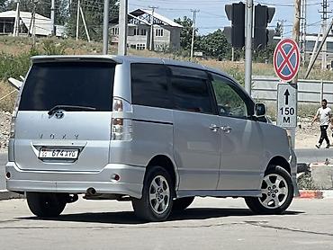вокси ноах: Toyota Voxy: 2004 г., 2 л, Автомат, Бензин, Минивэн — 1