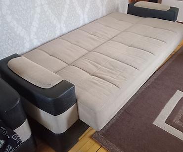 Komodlar: Kilim qonaq otagı dəsti.Eylül seriyasından.Bir iri və bir kiçik — 4