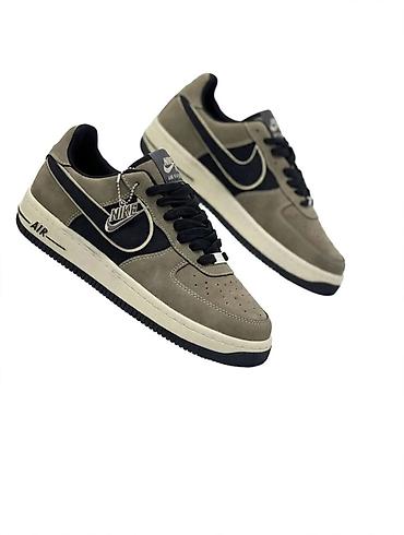sapa u srcu: Nike Air Force 1 patike – muški model niskog profila - Boja — 1