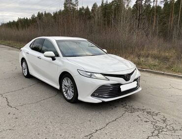 Легковой транспорт: Сдаю в аренду: Легковое авто, Частная аренда