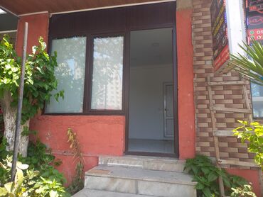 arenda ofis: Yol üstü təmirli ofis filan etmək oar xəzər yol üstü sanitar qovşaqi