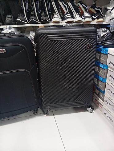 Sərt korpuslu səyahət çamadanı - Material: karbon teksturalı sərt
