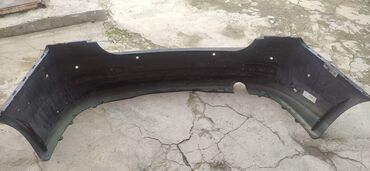 Bamperlər, buferlər: Avtomobillər üçün nəzərdə tutulmuş bu qara rəngli arxa bufer — 7