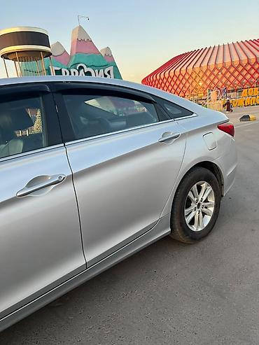 купить сонату в бишкеке: Hyundai Sonata: 2012 г., 2 л, Автомат, Газ, Седан — 3