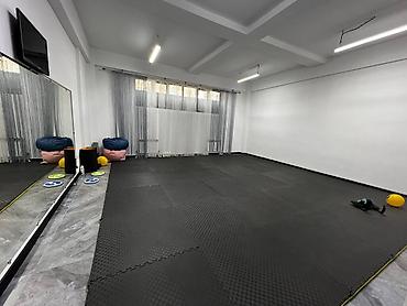 property: Продается коммерческое помещение в 5 мкр.,ул.Каралаева,цокольный этаж — 4