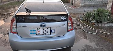 лимузина: Toyota Prius: 2015 г., 1.8 л, Автомат, Гибрид, Лимузин — 2