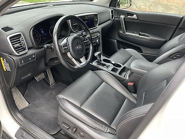 срочно продам машина: Kia Sportage: 2020 г., 2 л, Автомат, Дизель, Кроссовер — 7