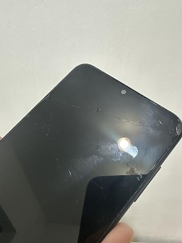 Мобильные телефоны: Продаю Samsung Galaxy A13, 128 ГБ Телефоном пользовалась сама. Экран — 2